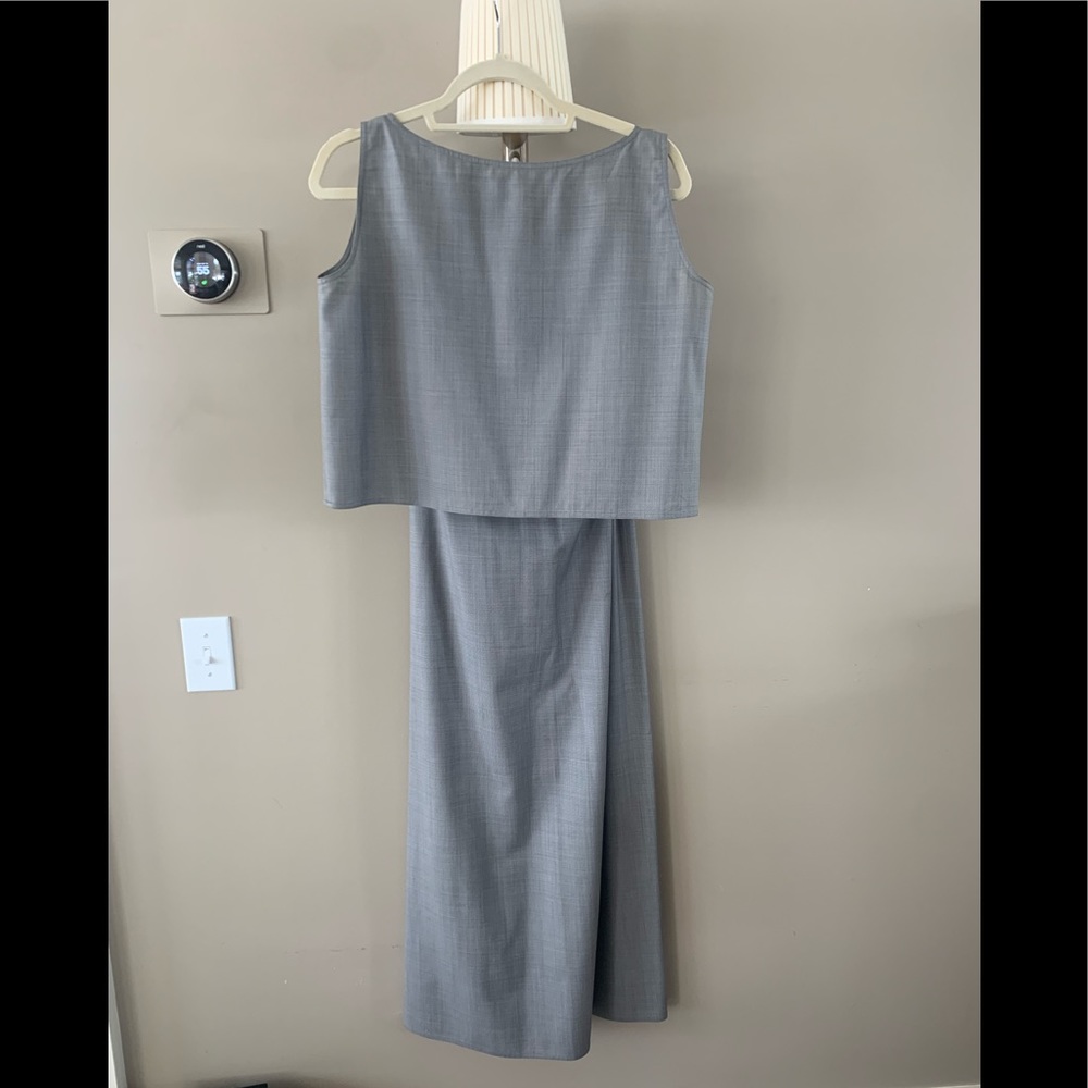 ZORAN Sleeveless 100%wool boatneck cropped tank with drape skirt